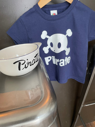 Lot 'le t-shirt et le bol Pirate' - remise 10%