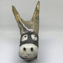 Scuplture en céramique 'Ane et son bonnet d'âne' (2)